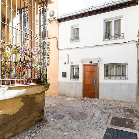 Casa Duplex En Centro Granada- Parking Opcional Holiday home